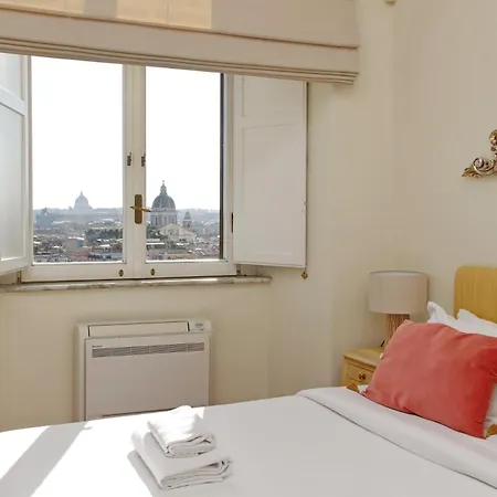 Piazza Di Spagna Cozy House & Amazing View Rom